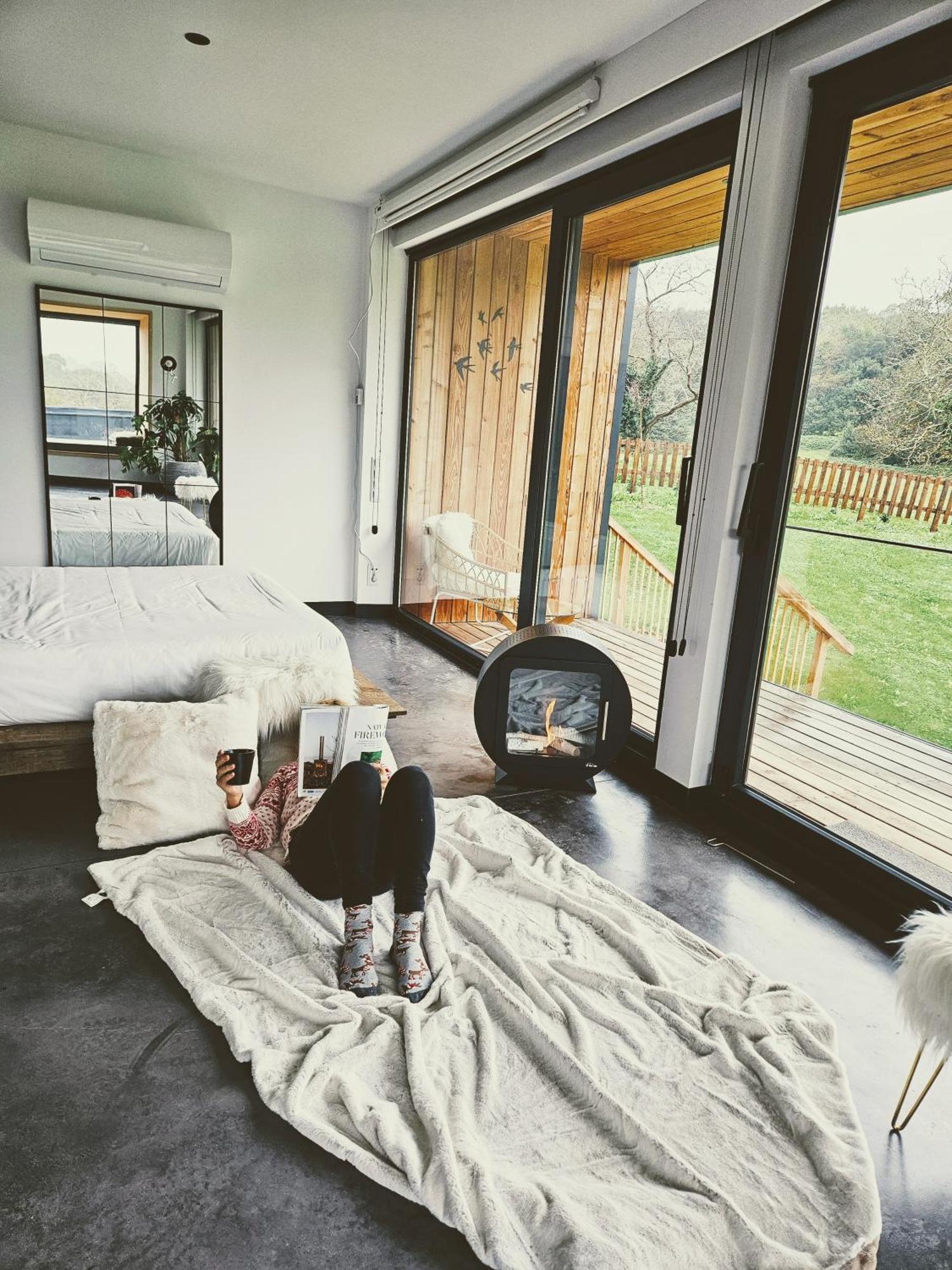 Vibe Luxury Cabins Арнуеро Екстериор снимка
